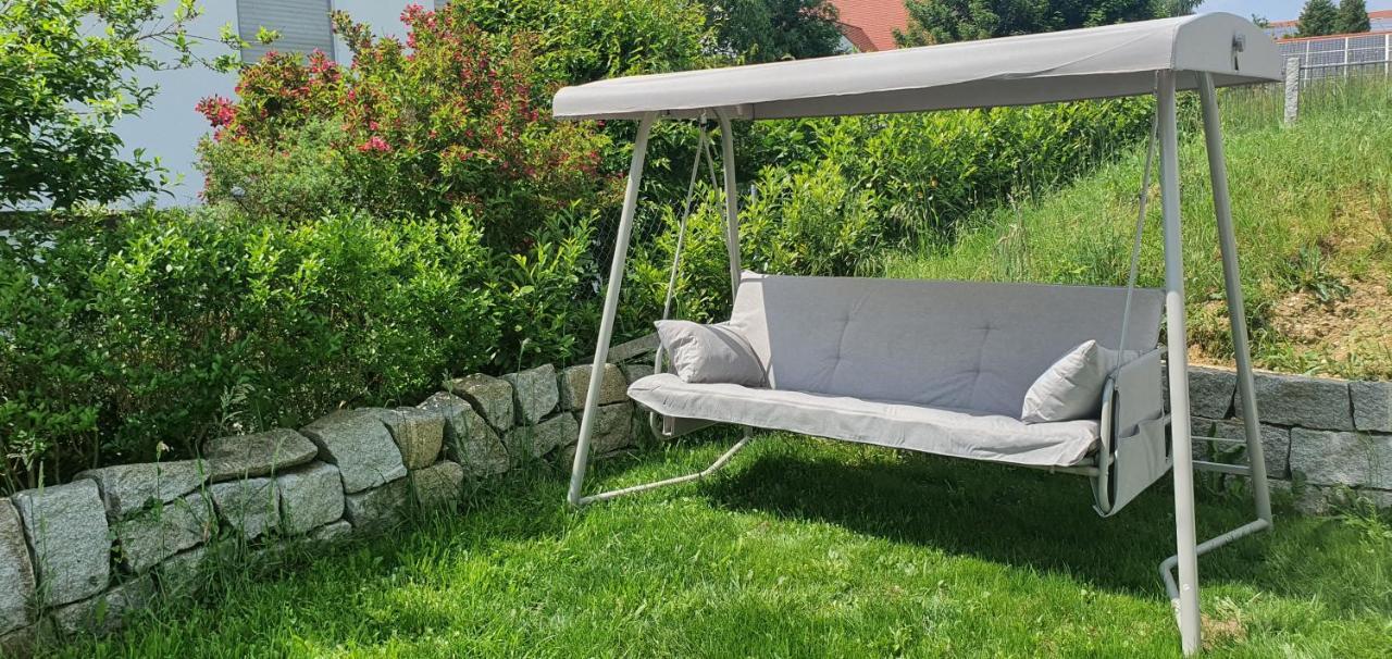 Apartment Charly - Aktivurlaub Im Herzen Bayerns Wolfersdorf Exteriör bild